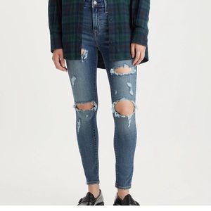 Levi’s women’s 721 high rise skinny Jean